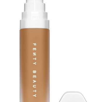 Fenty beauty soft lit foundation