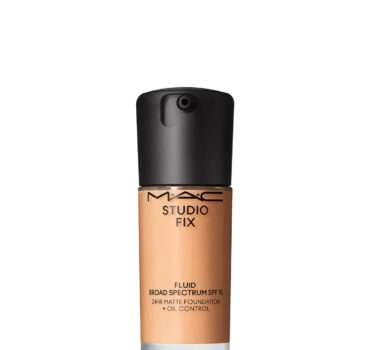 MAC Studio Fix Fluid Foundation Broad Spectrum SPF15 30ml (Various Shades)