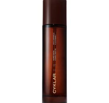 Cyklar Sacred Santal Vitamin C Body Oil with Ectoin