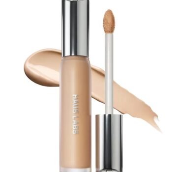 Haus Labs Triclone Skin Tech Hydrating + De-puffing Concealer with Fermented Arnica