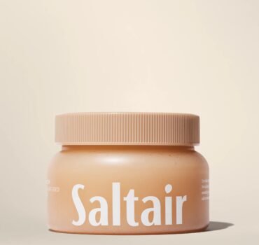Saltair Vitamin C Oil-Infused Body Scrub
