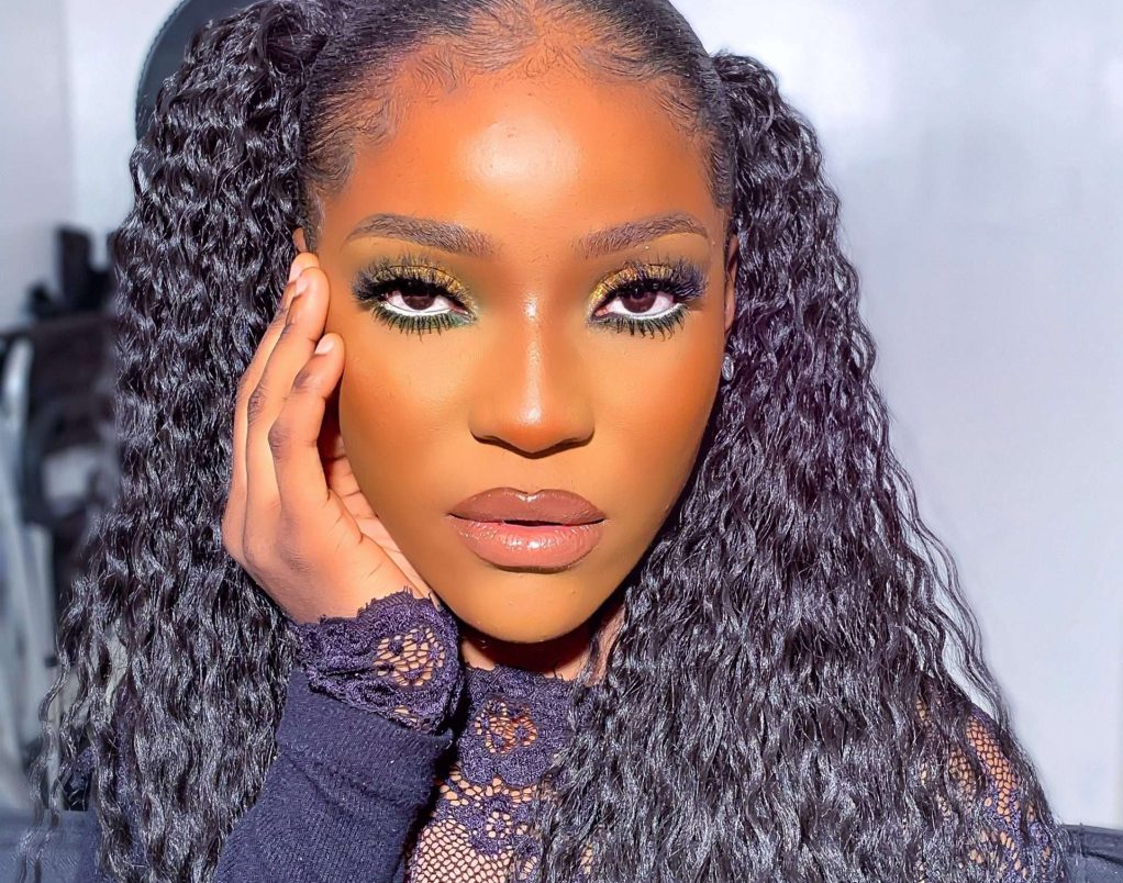Facetune-137 Facetune-137